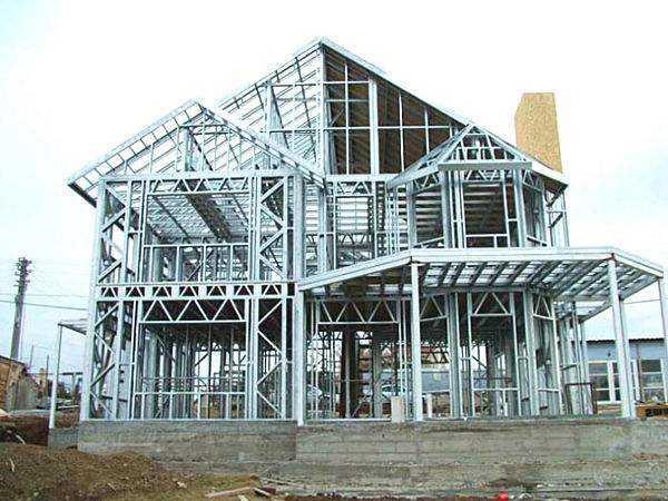 永城钢结构建筑的腐蚀问题应该如何预防